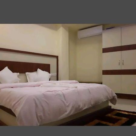 Hotel Blue Bird Nest Port Blair Buitenkant foto
